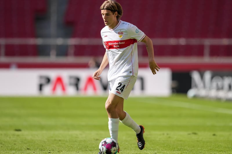 Leeds United reportedly have 'concrete interest' in VfB Stuttgart's 23-year-old Croatian left back Borna Sosa who is valued at around £20m. The six-foot-one star started off at Dinamo Zagreb and has played for Croatia's under-21s. (Kicker).