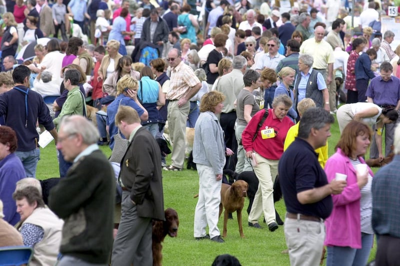 Huge crowds at Harewood House for the show in July 2002.