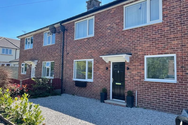 Northway, Broughton, Preston PR3
Stunning and spacious three bedroom semi-detached house located in a quiet residential area in Broughton, Preston.