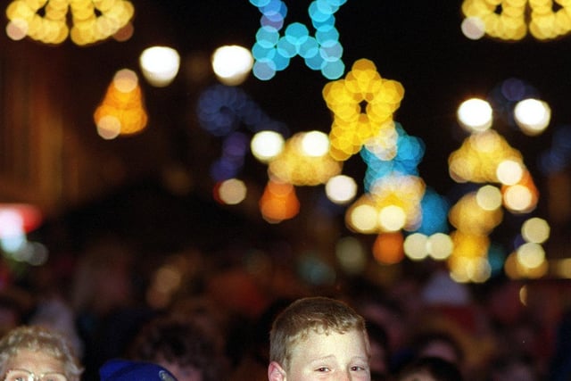 Share your memories of Christmas lights switch-ons across Leeds during the 1990s with Andrew Hutchinson via email at andrew.hutchinson@jpress.co.uk or tweet him - @AndyHutchYPN