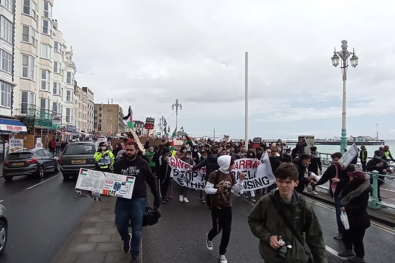 Free Palestine Brighton protest. Photo by Jason Sensation (@thekinaton) SUS-210515-150627001