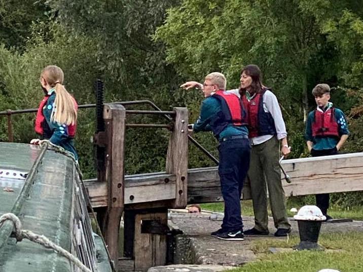 Opening the lock gate