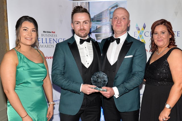 The award for Best Community Impact went to RE Academy. Pictured from left are, Shannon McGilligan, HR Advisor, Henry Bros, Keith Bigger and Stewart McCalmont, RE Academy, and Diane Burke, Commercial Director, Mid-Ulster Mail. INMU47-230.
