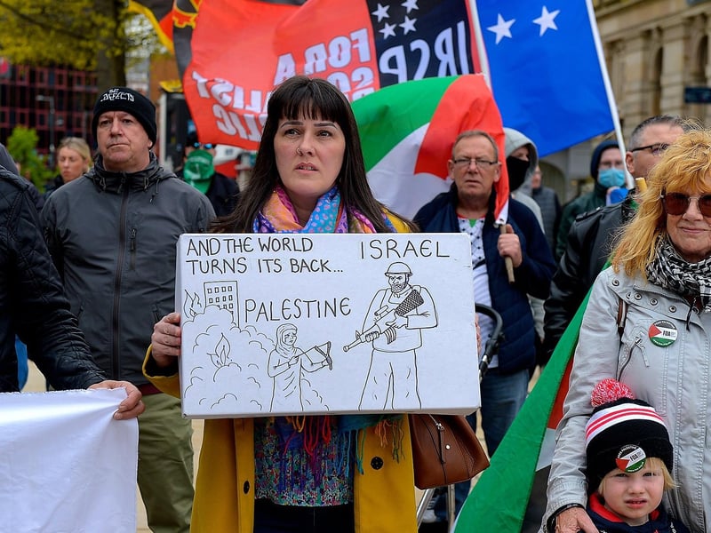 Protester at the rally in Guildhall Square, on Saturday afternoon last, in solidarity with the people of Palestine. Photo: George Sweeney.  DER2119GS – 027