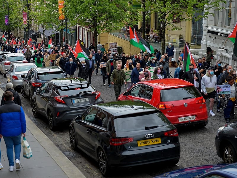 Protesters make their along Shipquay Street, on Saturday afternoon last, during a rally in solidarity with the people of Palestine. Photo: George Sweeney. DER2119GS -17