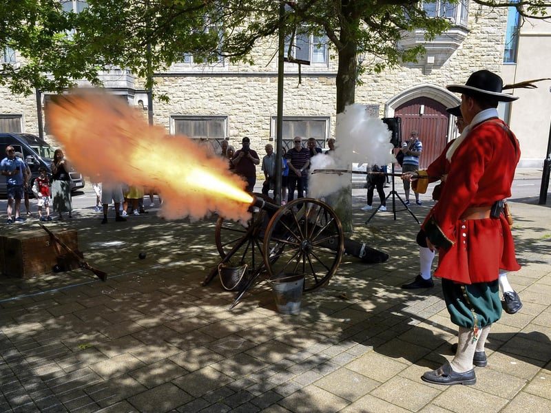 A replica Siege Cannon, from the 17th century firing from under the shade of trees during the mini - heatwave on Saturday afternoon last. The demonstration was part of the ‘Guns of the Siege’ event, organised by the Siege Museum in Society Street. Photo: George Sweeney. DER2128GS – 051