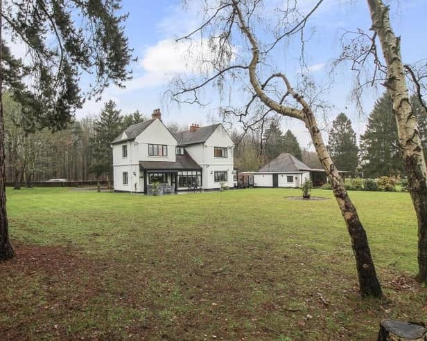 Welcome to Tudor Lodge, a substantial, four-bedroom family home at Straight Mile, Babworth, set within extensive grounds. It is on the market for £850,000 with estate agents Yopa (East Midlands and Yorkshire).