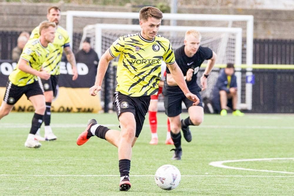 Worksop Town enjoyed a 5-0 win over King's Lynn in their latest Enterprise National League North win.