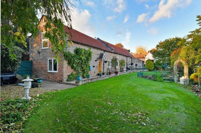 Welcome to Ash Barn on High Street, Whitwell, which is a beautiful four-bedroom 18th century barn conversion. Offers in the region of £750,000 to £795,000 are invited by Dronfield estate agents Saxton Mee.