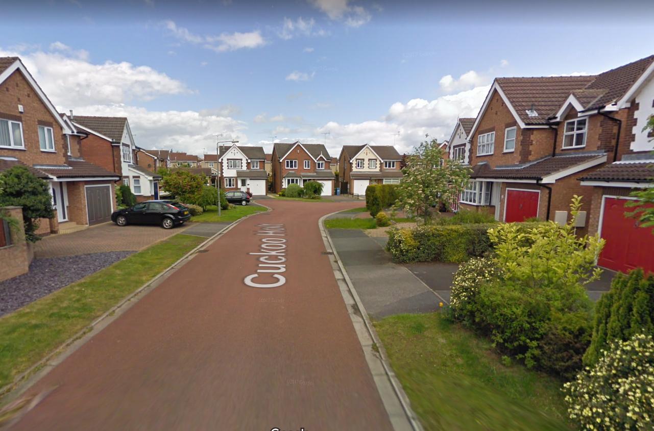 Man threatened with a screwdriver as gang attempted to steal his car in Worksop - Vimarsana News