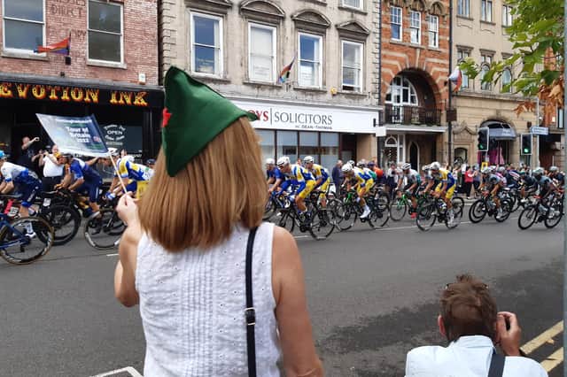 Cyclists taking on the Tour Of Britain didn't stop for long in Worksop.