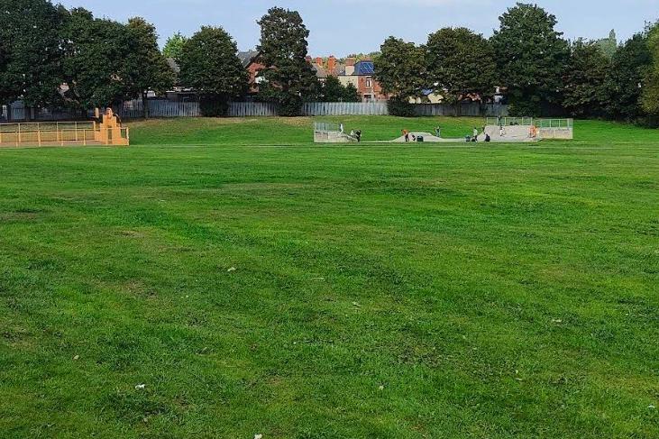 Friday 6th November, 6pm, fireworks, and food and drink. Wales Parish Council Recreation Ground, 29 Norwood Cres, Kiveton Park, S26 5PL.