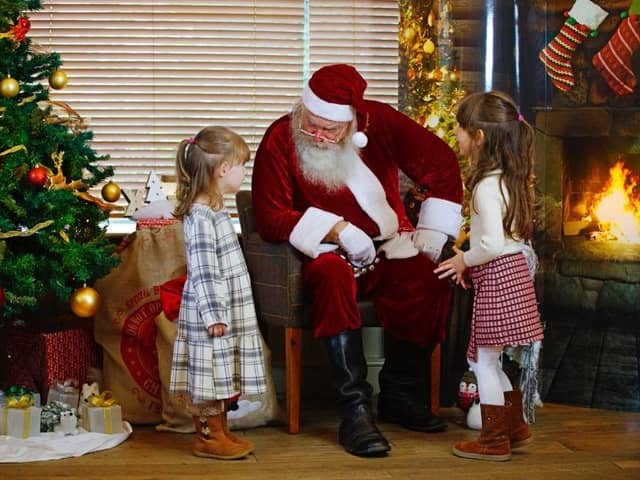 Santa returns to spread some festive cheer at Brewers Fayre.