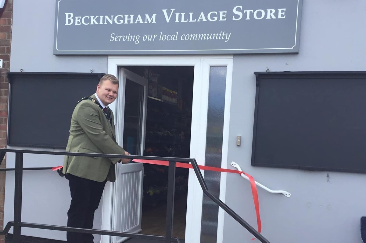 Bassetlaw village receives new Post Office with longer opening hours as shop opens in new premises 