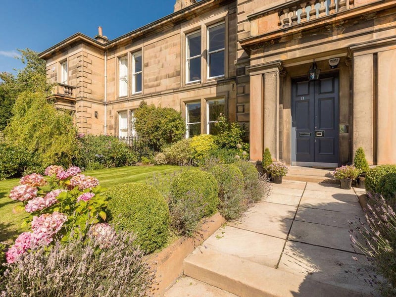 Front garden.
