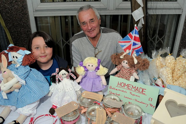 Peter Hilbert on his stall with grandson Oliver Horne in 2014