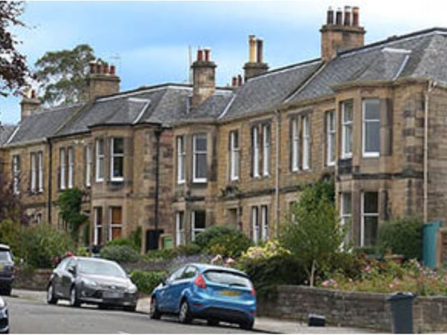 Edinburgh's Succoth Place has an average house price of £1,712,549. The postcode is within the Corstorphine/Murrayfield ward/electoral division.