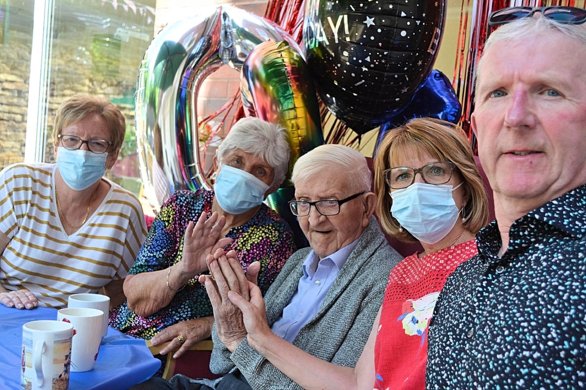 Former Creswell mineworker celebrates big birthday at care home with family