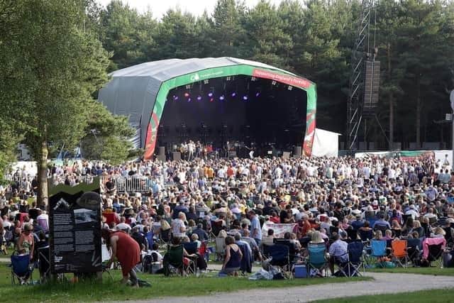 Crowds at Sherwood Pines to see Paul Weller in 2019. Picture: Glenn Ashley.