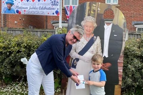 Local children received a memorial token gift and a copy of an official letter from the Queen to remember the momentous day, thanks to Maria Charlesworth, Fiona Stent and Kerry Fellows,