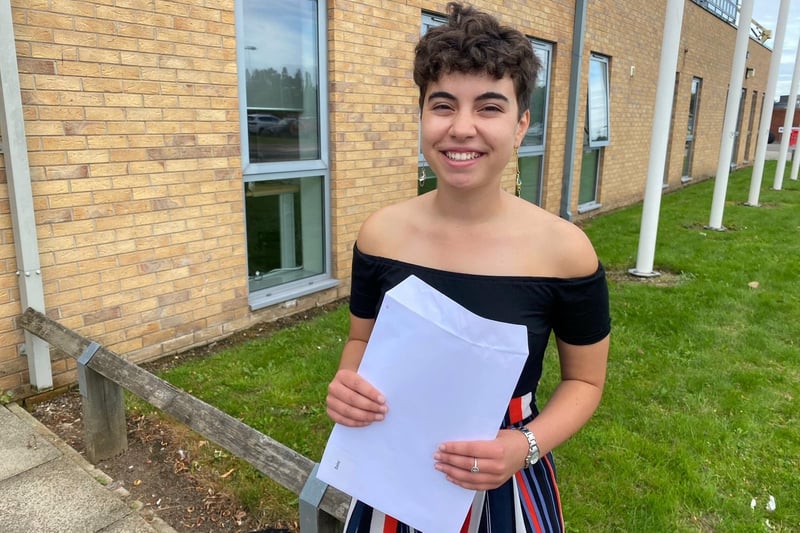 Retford Oaks students Daisy Harris achieved four 9s, six 8s and a 7 and will be staying at the academy for her A Levels. She said: “So much hard work went into this, and it’s really paid off. I’m so pleased and ready to party now.”