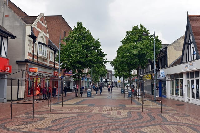 Alan B Meeds said: "As an experiment - get rid of the town centre and see just how many people miss it."