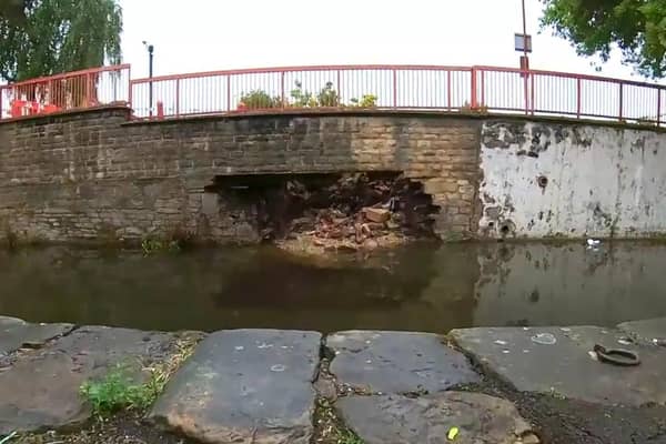 A section of the Chesterfield Canal partially collapsed due to heavy rainfall. Credit: @RobRoseTweets/Twitter
