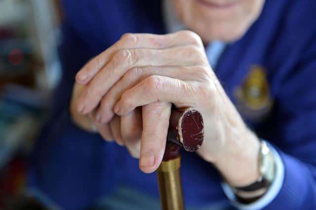 A woman in her 90s has been left £30,000 out of pocket after a spate of distraction burglaries across Nottinghamshire.