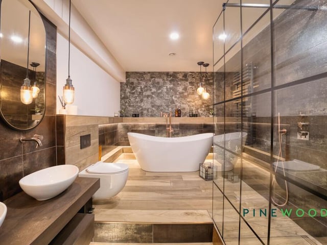 En suite facilities are stylish and luxurious.