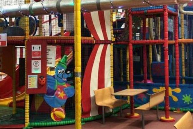 Big Tops Play Centre, Dinnington, is a fun family fun day out with the kids featuring indoor soft play, laser tag, build my bear, disco and toddler sessions. The play area is in Bookers Way, Sheffield, United Kingdom, S25 3SH. Open Tuesday to Sunday 10am to 5pm (closed Monday's during term time)