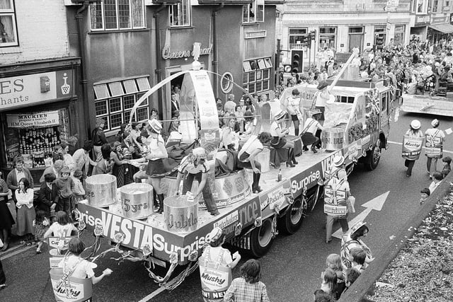 The 1977 celebrations saw many line the streets in Worksop as a parade made its way through the town.