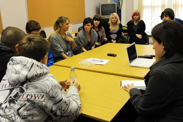 Reporter Sam Chetwynd spoke to North Notts College media students regarding possible cuts made to EMA funds in 2011.