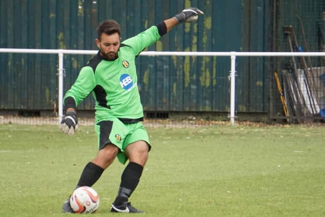 Steve Hernandez playing for Handsworth at Sandy Lane . Pic by Lewis Pickersgill