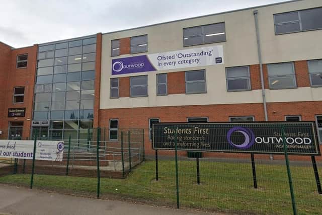 Find out about job opportunities at Outwood Academy Valley