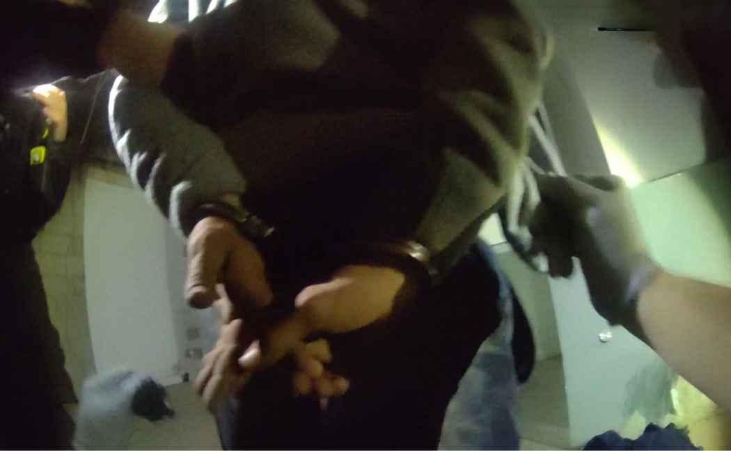 Vape shop burglary suspect arrested within minutes in Worksop
