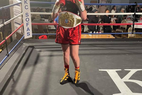 Worksop’s Elle Coulson has won the WBU world middleweight title.