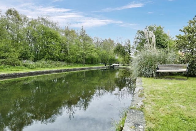 We close our gallery with a reminder that the Chesterfield Canal sits on the doorstep of the £400,000-plus Shireoaks bungalow.