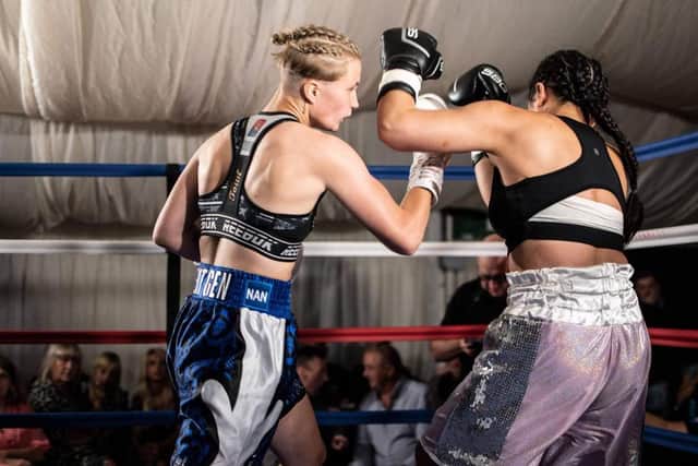 Hollie Towl makes light work of knocking out Melissa Harrianto in 34 seconds last weekend.