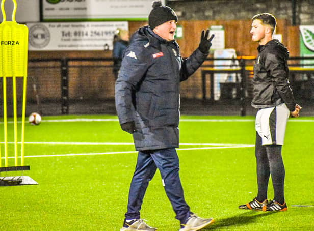 Craig Parry makes his return to Pontefract at the weekend and is warning against those with a Pontefract connection to get rid of any sentiment.