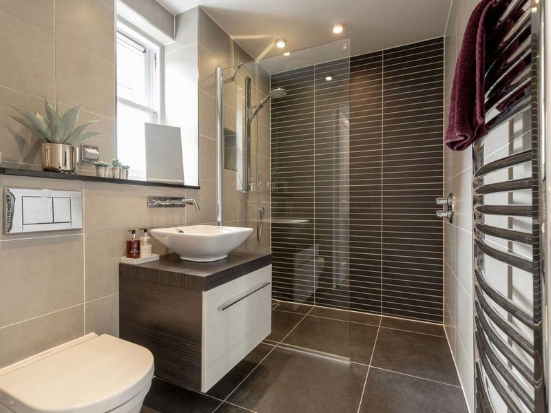 Ground floor shower room.