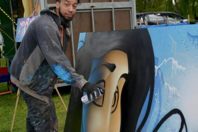 Artist, Trik09