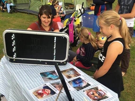 The facepainting