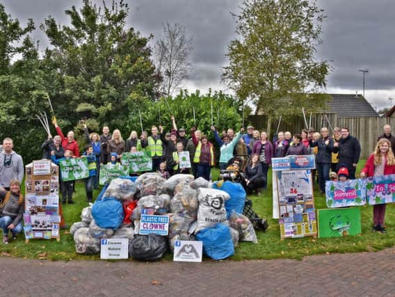 Volunteers who took part in the Big Clowne Clean Up. Picture by Andrew Cox.