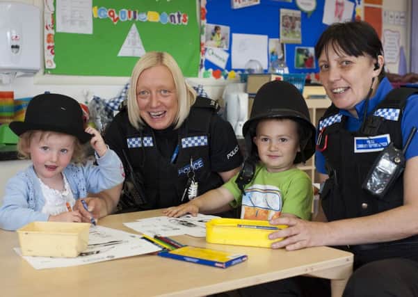Milly Bayliss with PC Beverly Drabble and Charlie Airey with PCSO Sue Shaw at the Treetops Nursery on Thursday where Notinghamshire Police helped the nursery take part in the Child Safety week with a visit from the members of the Safer neighborhoods team
27 June 2013
Image © Paul David Drabble
www.pauldaviddrabble.co.uk