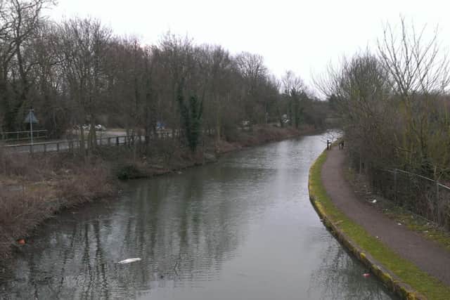 The incident scene was clearly visible to traffic travelling past on Shireoaks Road