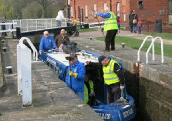 Volunteers cleaned up the Chesterfield Canal at Retford