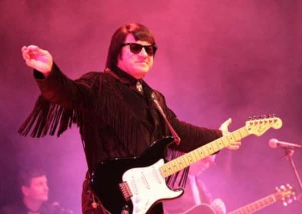 Barry Steele as Roy Orbison