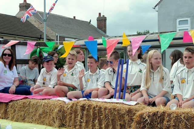 Scenes from the Harthill Carnival Parade