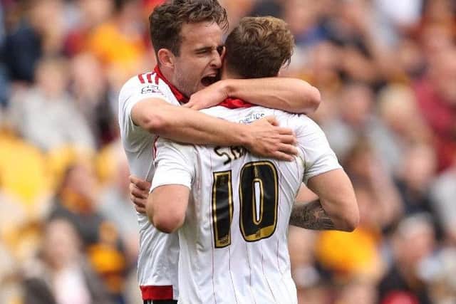 Jose Baxter can help link play with Billy Sharp