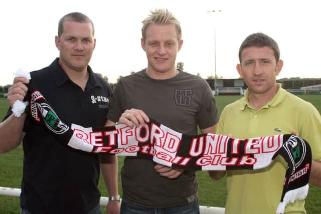 Details: RETFORD UNITED new signing Mick Goddard with First Team Coach Mick Godber and Manager Peter Duffield.

Contact: Jon Knight 07825 047766

Date: 5 June 2007

Photo By: Jon Knight